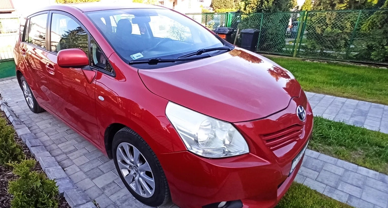 Toyota Verso cena 30500 przebieg: 269151, rok produkcji 2012 z Dolsk małe 121